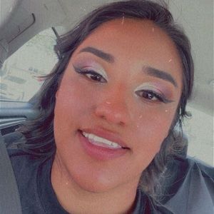 Meet your Posher, Salma